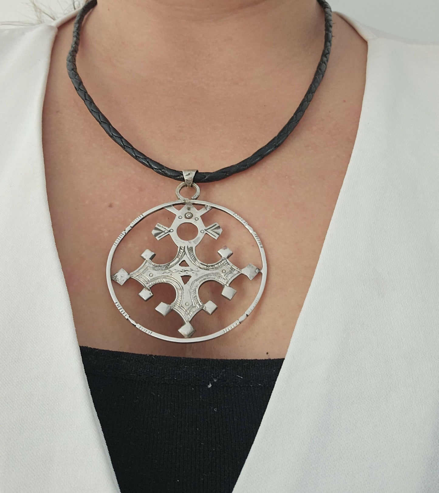 Collier Barchakea