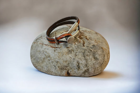 Bracelet en cuir camel et argenté