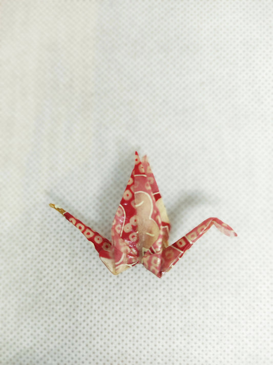 Broche grue orgami rouge